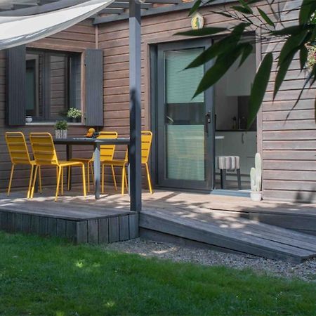 L'Eden Weiss Villa Magny-les-Hameaux Exterior photo